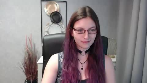 emma online show from 12-22-24, 02:38