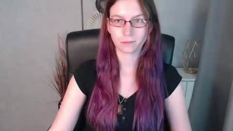 emma online show from 01-13-25, 01:06