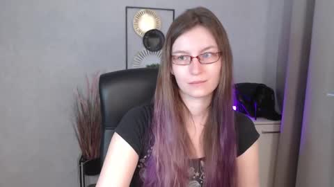 emma online show from 09-18-25, 05:42