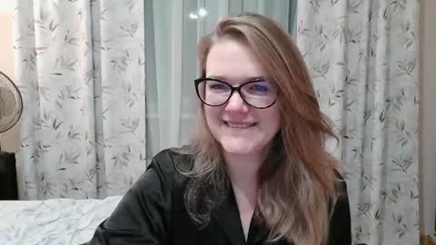 emma_misty_ online show from 12-02-25, 06:03