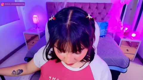 Emma Monserratt online show from 10-18-25, 07:47