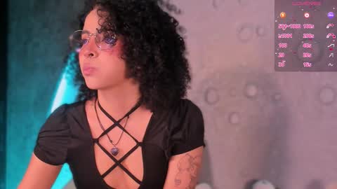     online show from 11-04-25, 10:14