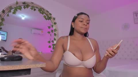 Emma online show from 11-14-25, 12:37