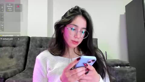 Emma online show from 09-14-25, 06:23