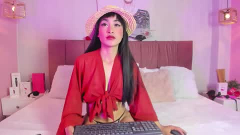 Snapshot of emma_wilder_ chatting on 02-11-26, 09:53 Emma online show from 02-11-26, 09:53