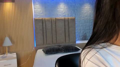 Emma  Everyday From 0530 to 1430 Col Time online show from 10-04-25, 11:52