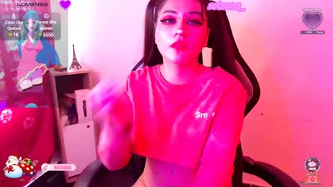 Snapshot of emmaamartinez chatting on 01-12-25, 07:21 modelo independente online show from 01-12-25, 07:21