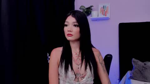 Emma  online show from 11-28-25, 11:07