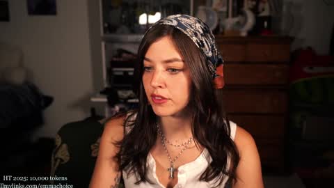 Snapshot of emmachoice chatting on 10-20-25, 09:48 emmachoice online show from 10-20-25, 09:48