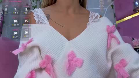 Snapshot of emmacortez chatting on 10-14-25, 11:55 emma cortez online show from 10-14-25, 11:55