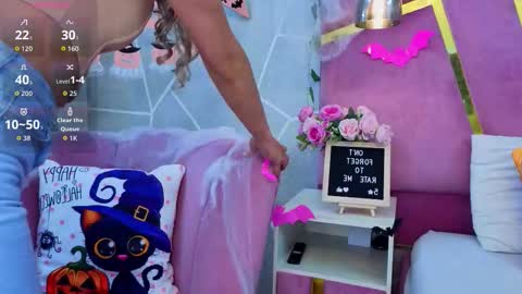 Snapshot of emmacortez chatting on 10-16-25, 12:17 emma cortez online show from 10-16-25, 12:17