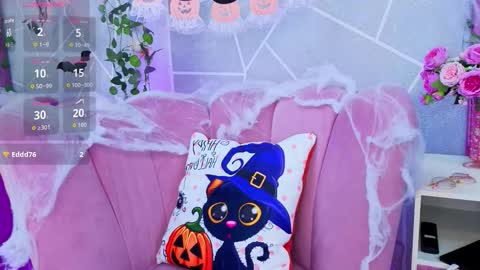 Snapshot of emmacortez chatting on 10-20-25, 12:05 emma cortez online show from 10-20-25, 12:05