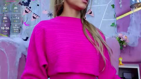 Snapshot of emmacortez chatting on 10-29-25, 11:45 emma cortez online show from 10-29-25, 11:45