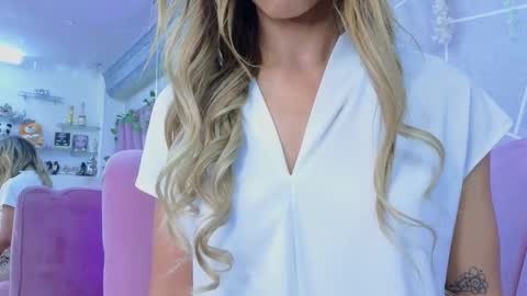 Snapshot of emmacortez chatting on 11-07-25, 12:16 emma cortez online show from 11-07-25, 12:16