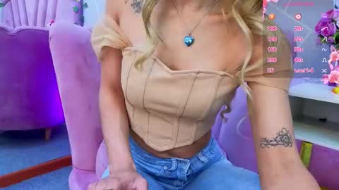 Snapshot of emmacortez chatting on 11-15-25, 11:51 emma cortez online show from 11-15-25, 11:51