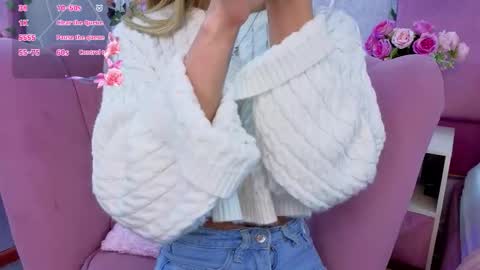 Snapshot of emmacortez chatting on 11-17-25, 12:55 emma cortez online show from 11-17-25, 12:55