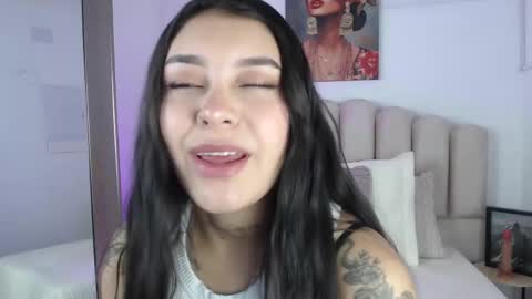 emmacute_x online show from 10-04-25, 01:20