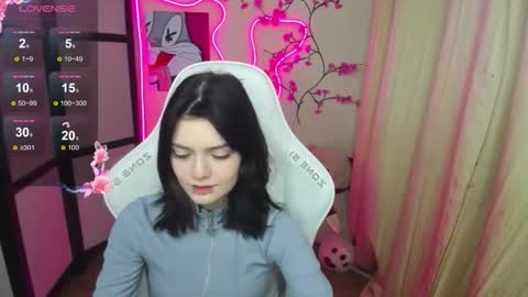 Emma online show from 11-25-25, 10:15