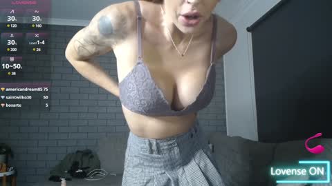 Emma Dilemma - Having technical issues atm. Hopefully up and running in a day or two xox online show from 12-30-24, 07:04