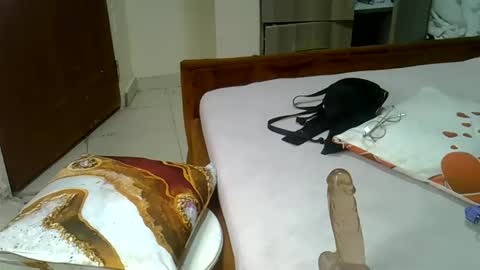 Snapshot of emmaflinn chatting on 02-17-25, 02:20 Emma online show from 02-17-25, 02:20