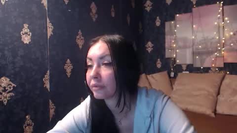 Snapshot of emmagoldx chatting on 11-20-25, 07:52 EmmaGoldX online show from 11-20-25, 07:52