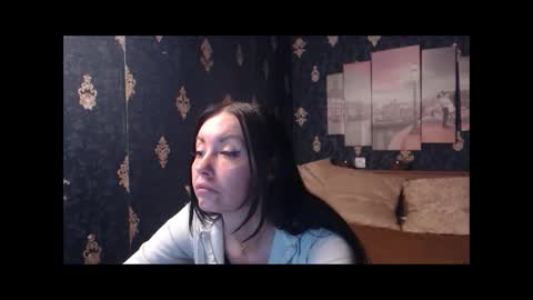 Snapshot of emmagoldx chatting on 11-24-25, 03:28 EmmaGoldX online show from 11-24-25, 03:28