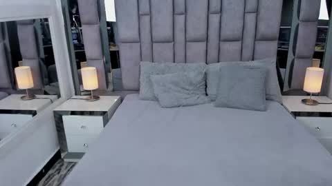 EMMA HILL online show from 12-02-25, 04:35