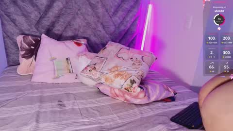  Emma  online show from 10-15-25, 04:12