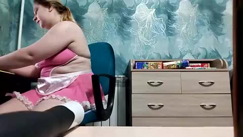 emmamelody online show from 01-30-25, 02:06