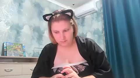 emmamelody online show from 09-20-25, 02:01