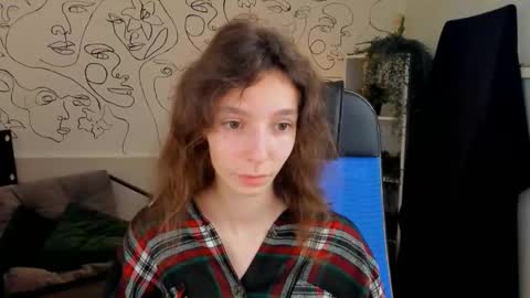 Snapshot of emmanuellbrown chatting on 10-03-25, 12:13 emmanuellbrown online show from 10-03-25, 12:13