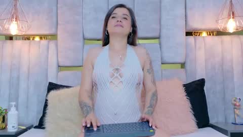 EMMA online show from 09-12-25, 09:26
