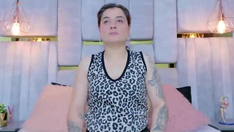 EMMA online show from 09-29-25, 08:02