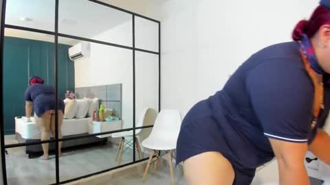  Emma  online show from 11-07-25, 01:38