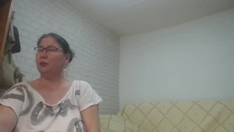 emmasquirt69 online show from 02-13-25, 07:56