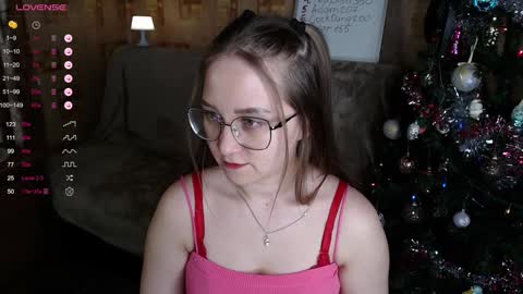 Snapshot of emmatiny chatting on 12-30-24, 03:02 Mia online show from 12-30-24, 03:02