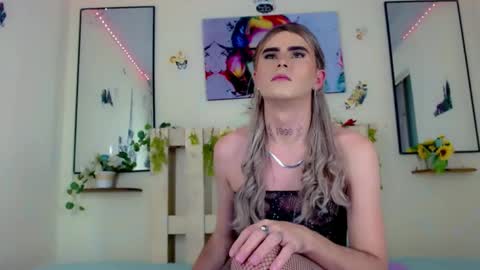 emmavegas19 online show from 01-13-25, 06:59