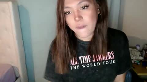 YourDreamGirl Emma  online show from 11-08-25, 03:50