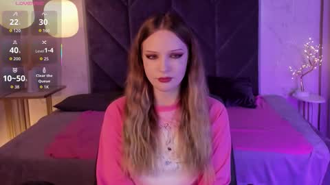 Snapshot of emmazing_ chatting on 11-26-25, 09:38 Iris online show from 11-26-25, 09:38