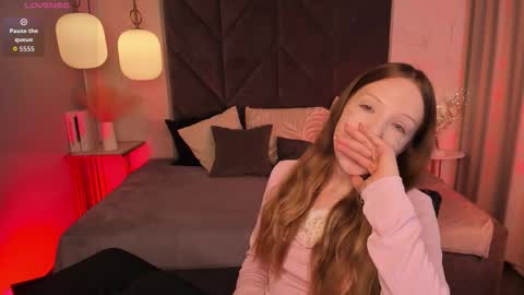 Snapshot of emmazing_ chatting on 02-28-26, 09:05 Iris online show from 02-28-26, 09:05