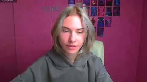 Emmi online show from 10-16-25, 05:52