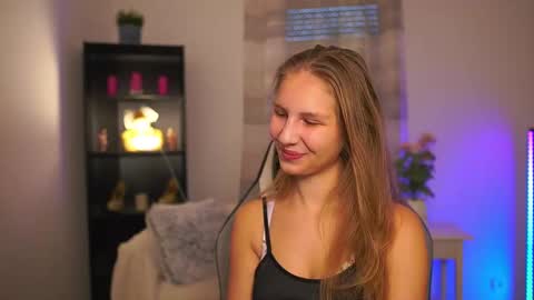 Emmie online show from 01-14-26, 02:12