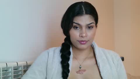 emmie online show from 01-09-25, 12:41