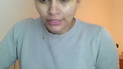 emmie online show from 01-12-26, 08:52