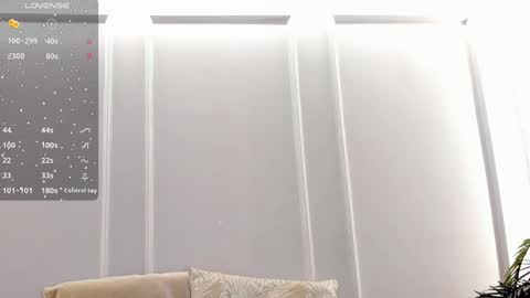Snapshot of emmiily_z chatting on 12-14-24, 10:39 Emmiily online show from 12-14-24, 10:39