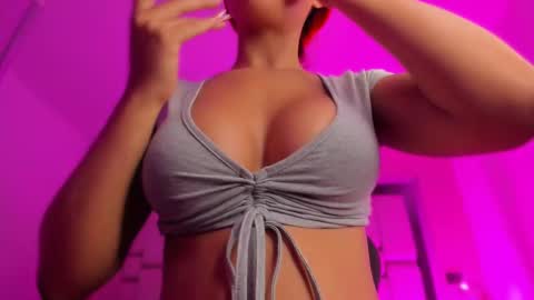    online show from 10-12-25, 11:53