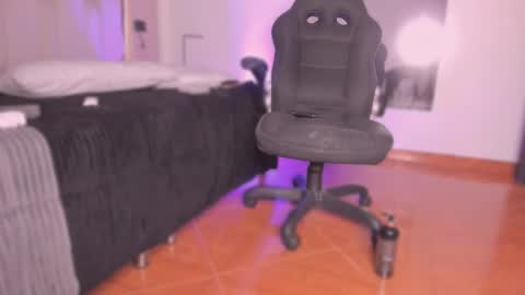    online show from 12-14-25, 10:36