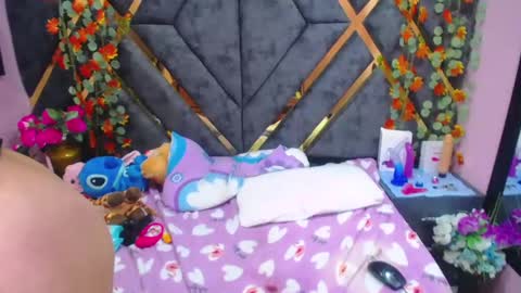 EmmilyWalker online show from 01-10-25, 09:02