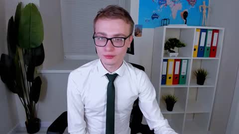 Emmit online show from 02-18-26, 03:46