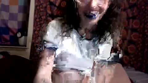 Snapshot of emmsayshi chatting on 02-12-26, 06:52 Emm online show from 02-12-26, 06:52